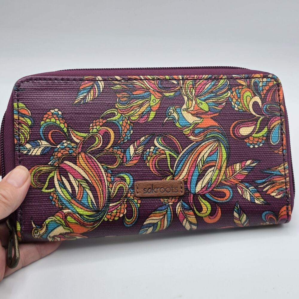 Sakroots Wallet Wristlet Purple Floral 8x4.5 Zip Around Credit Card